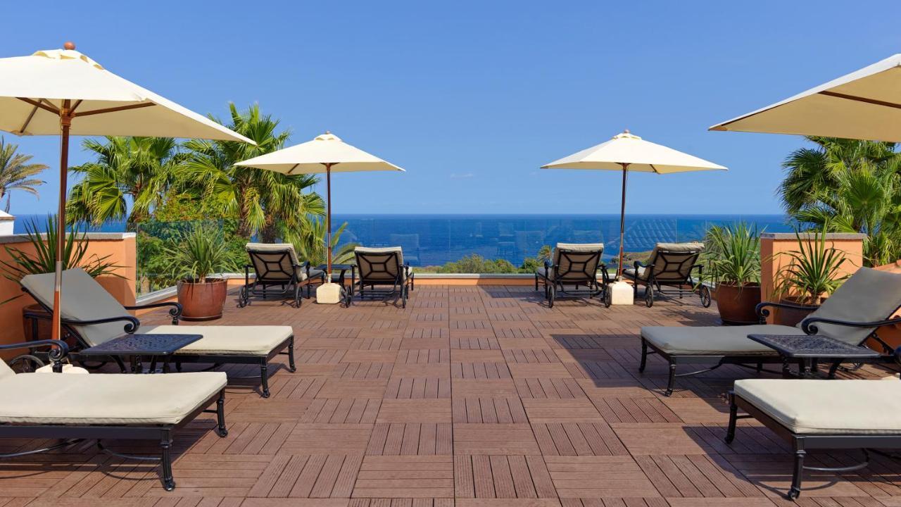 Hotel Hacienda Del Conde Melia Collection Golf & Spa - Adults Only Буенавіста-дель-Норте Екстер'єр фото The rooftop pool at the Four Seasons Hotel
