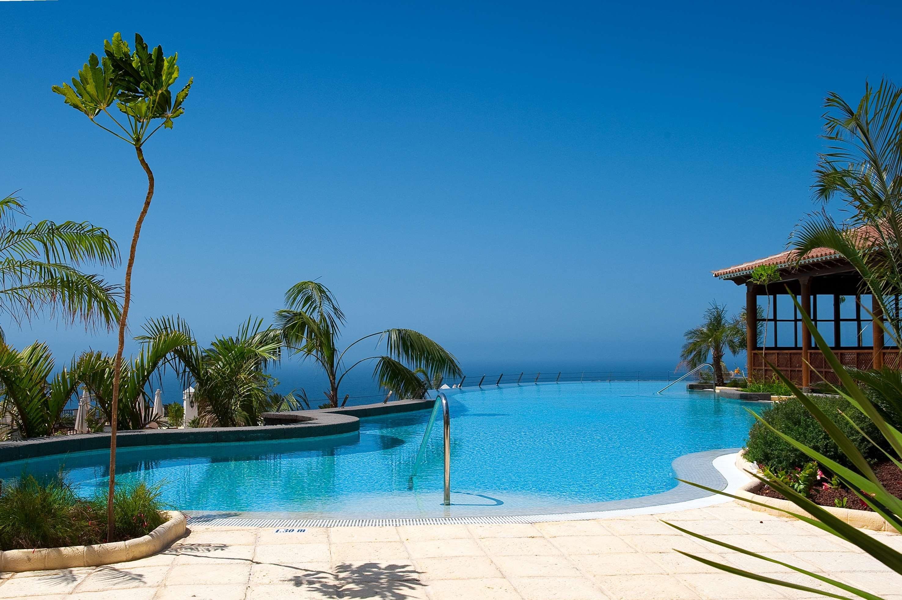 Hotel Hacienda Del Conde Melia Collection Golf & Spa - Adults Only Буенавіста-дель-Норте Екстер'єр фото Infinity pool at the Sheraton Resort, Fiji