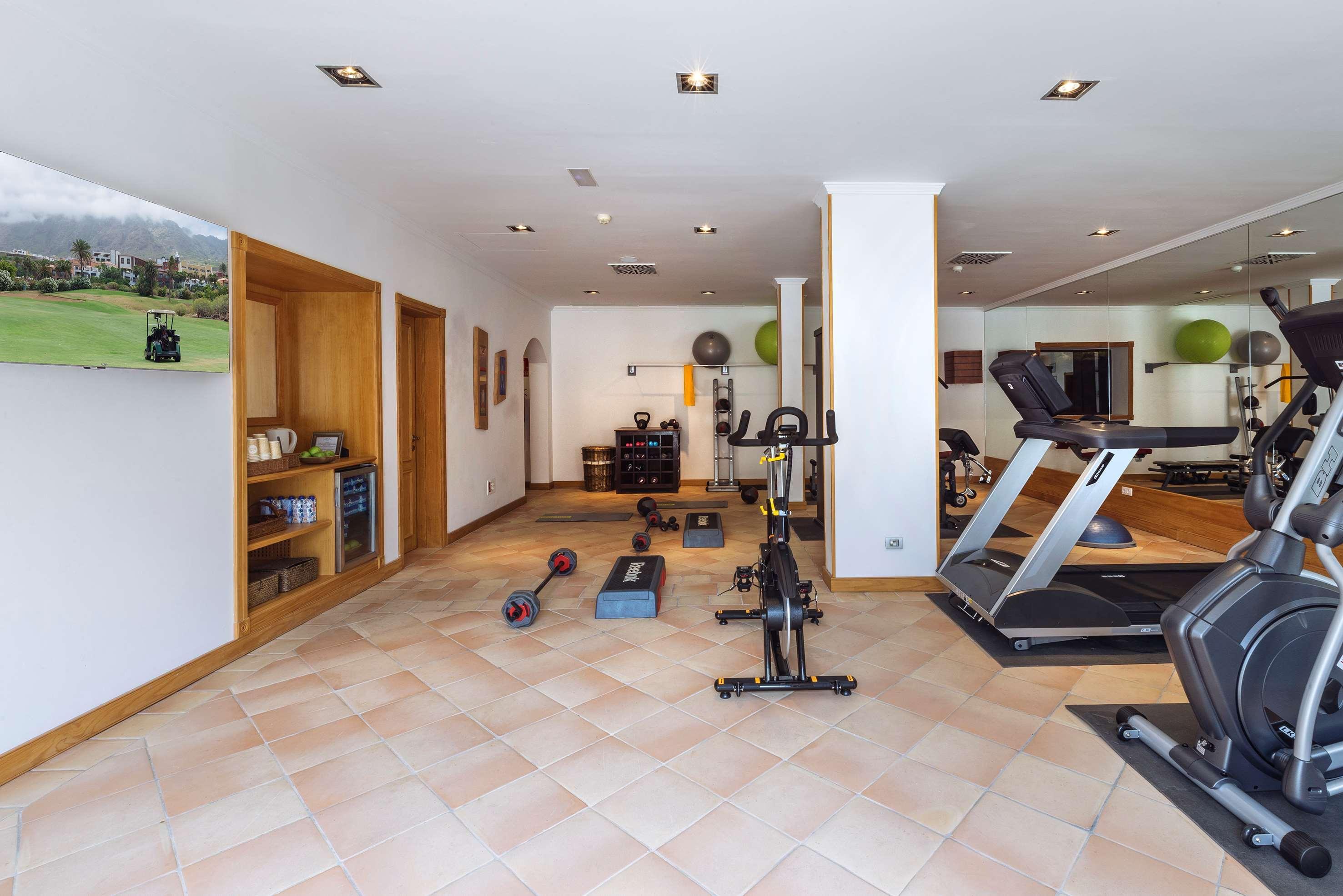 Hotel Hacienda Del Conde Melia Collection Golf & Spa - Adults Only Буенавіста-дель-Норте Екстер'єр фото The gym at the hotel