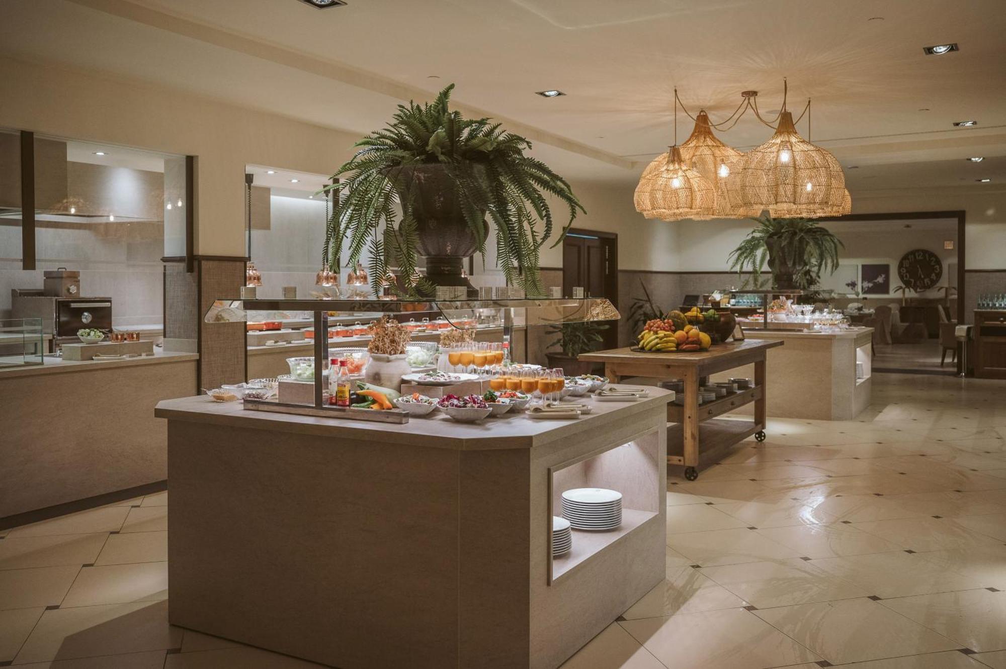 Hotel Hacienda Del Conde Melia Collection Golf & Spa - Adults Only Буенавіста-дель-Норте Екстер'єр фото The buffet at the hotel